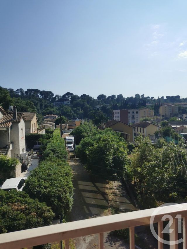 Appartement F2 à louer - 2 pièces - 47 m2 - Cagnes Sur Mer - 06 - PROVENCE-ALPES-COTE-D-AZUR