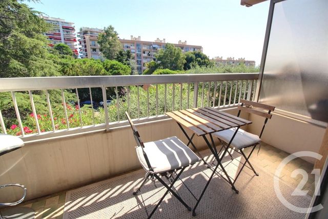 Appartement F1 à vendre - 1 pièce - 30 m2 - Nice - 06 - PROVENCE-ALPES-COTE-D-AZUR