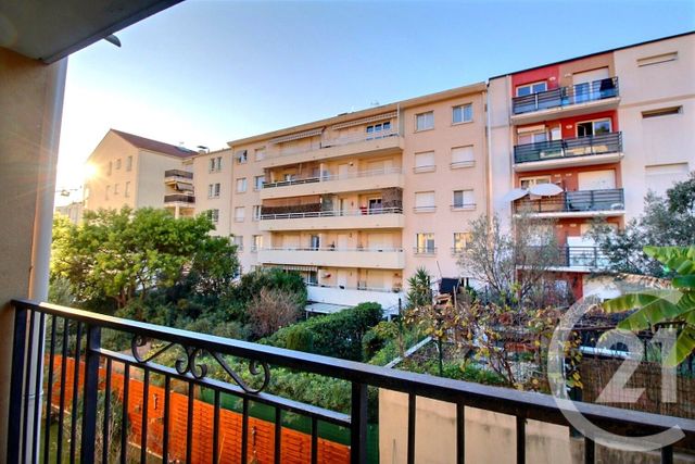 Appartement T2 à vendre - 2 pièces - 45,40 m2 - Nice - 06 - PROVENCE-ALPES-COTE-D-AZUR