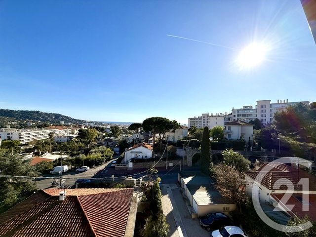 Appartement F2 à vendre - 2 pièces - 64,43 m2 - Cannes - 06 - PROVENCE-ALPES-COTE-D-AZUR