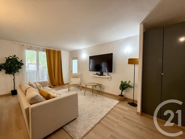 Appartement F4 à vendre - 4 pièces - 76,10 m2 - St Andre De La Roche - 06 - PROVENCE-ALPES-COTE-D-AZUR