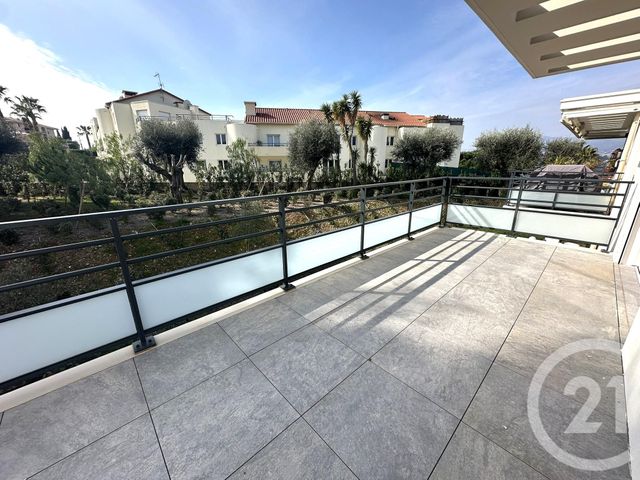 Appartement F3 à vendre - 3 pièces - 50 m2 - Nice - 06 - PROVENCE-ALPES-COTE-D-AZUR